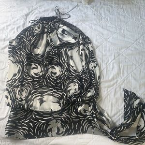 BCBG Maxazria Bohemian Loose fitting Side Tie